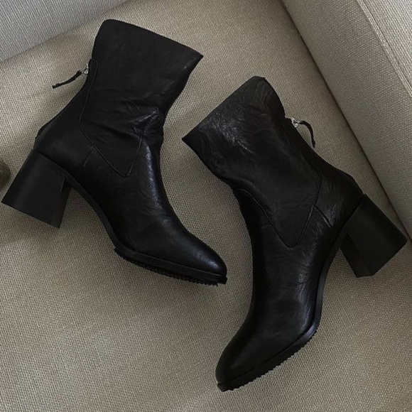 🆕 Kelsi dagger brooklyn Island Black Leather Bootie 6.5 - Picture 3 of 8
